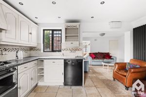 Photo 10- click for photo gallery